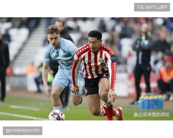 佛罗伦萨推新转会策略：年轻天才携手经验老将引热议