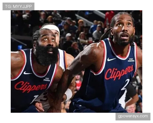 伦纳德通过高效无球跑动提升进攻效率显著拉开与对手差距